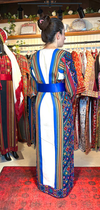 Majdalawi Thoub White & Blue