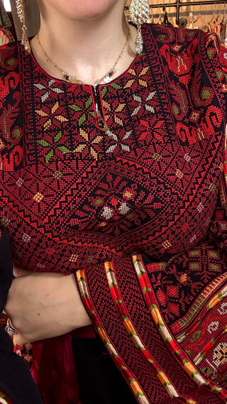 Traditional Black Palestinian Fallahi Thoub